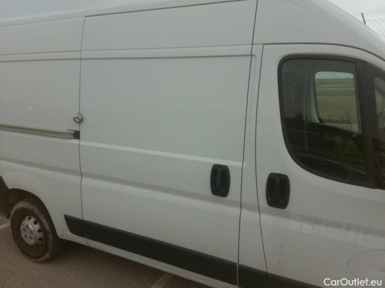  Opel  Movano OPEL  / 2021 / 4P / furgón  Furgón Base L2H2 3.5T 2.2 BlueHDi #45