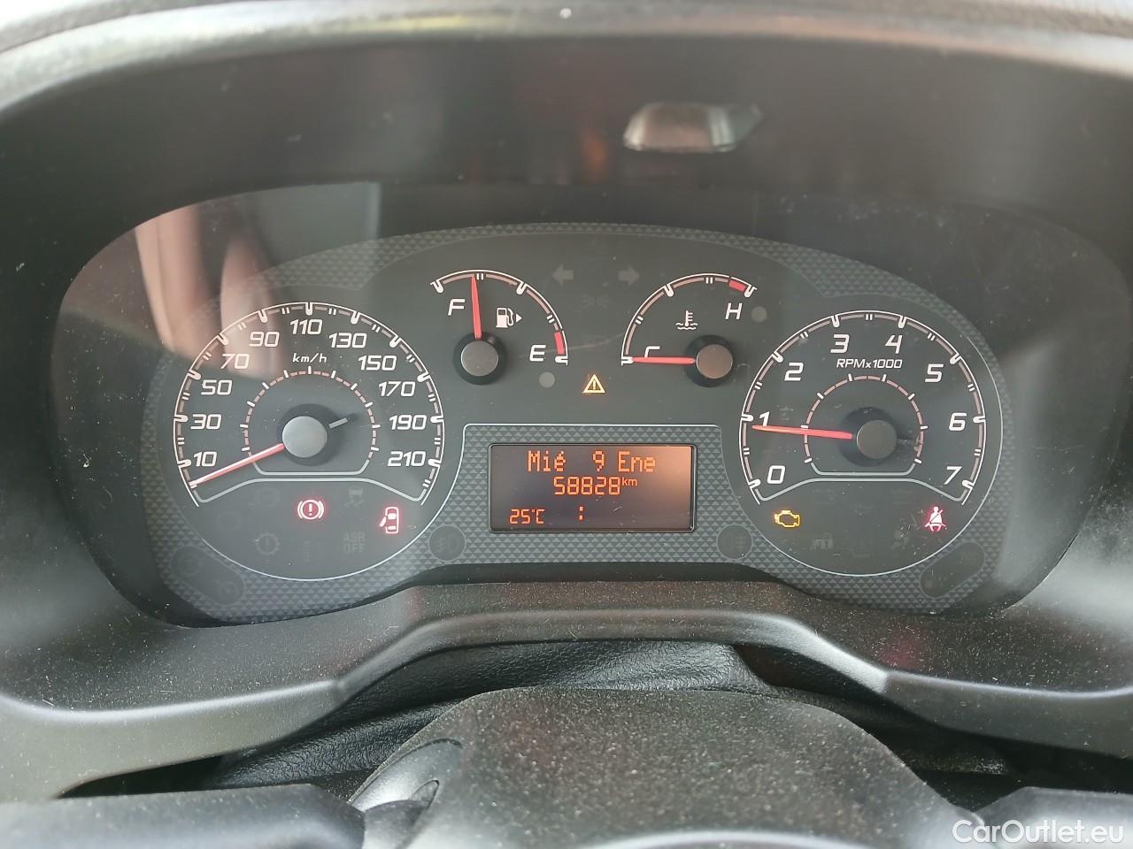  Fiat  Fiorino III  SX Cargo 1.3 Multijet 95CV MT5 E6 #7