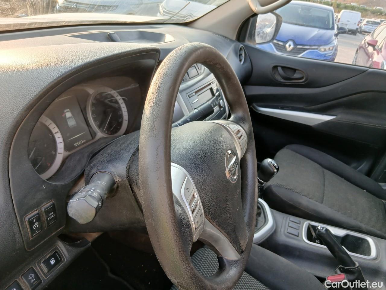  Nissan  Navara NISSAN  / 2015 / 4P / pickup Doble Cab. 2.3dCi 120kW(160CV) Visia #15