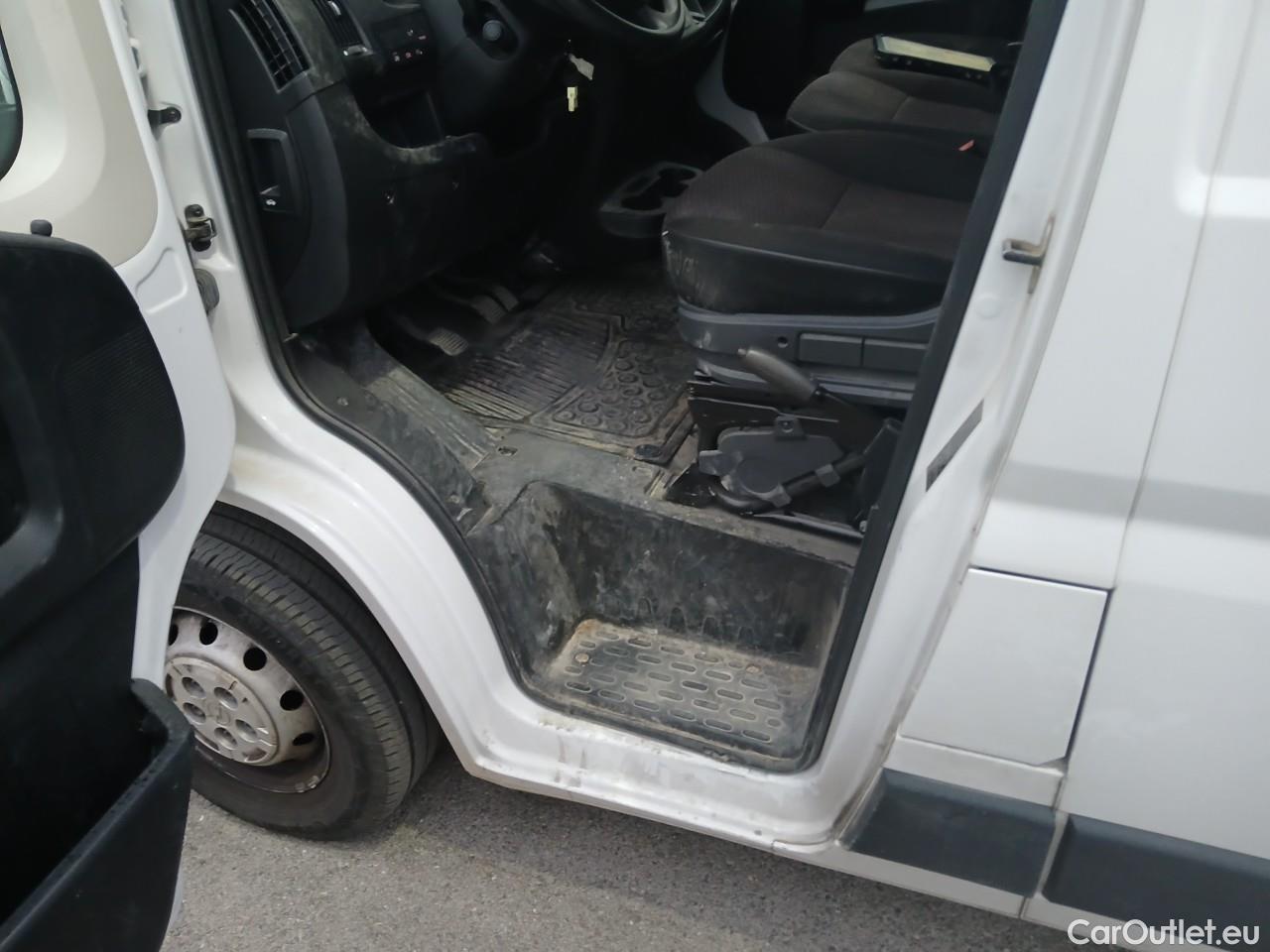 Opel  Movano OPEL  / 2021 / 4P / furgón  Furgón Base L2H2 3.5T 2.2 BlueHDi #13