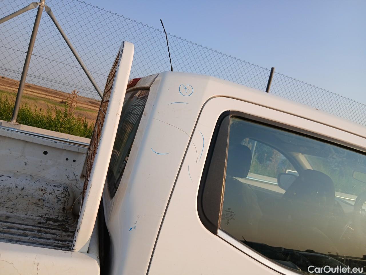  Nissan  Navara NISSAN  / 2015 / 4P / pickup Doble Cab. 2.3dCi 120kW(160CV) Visia #48