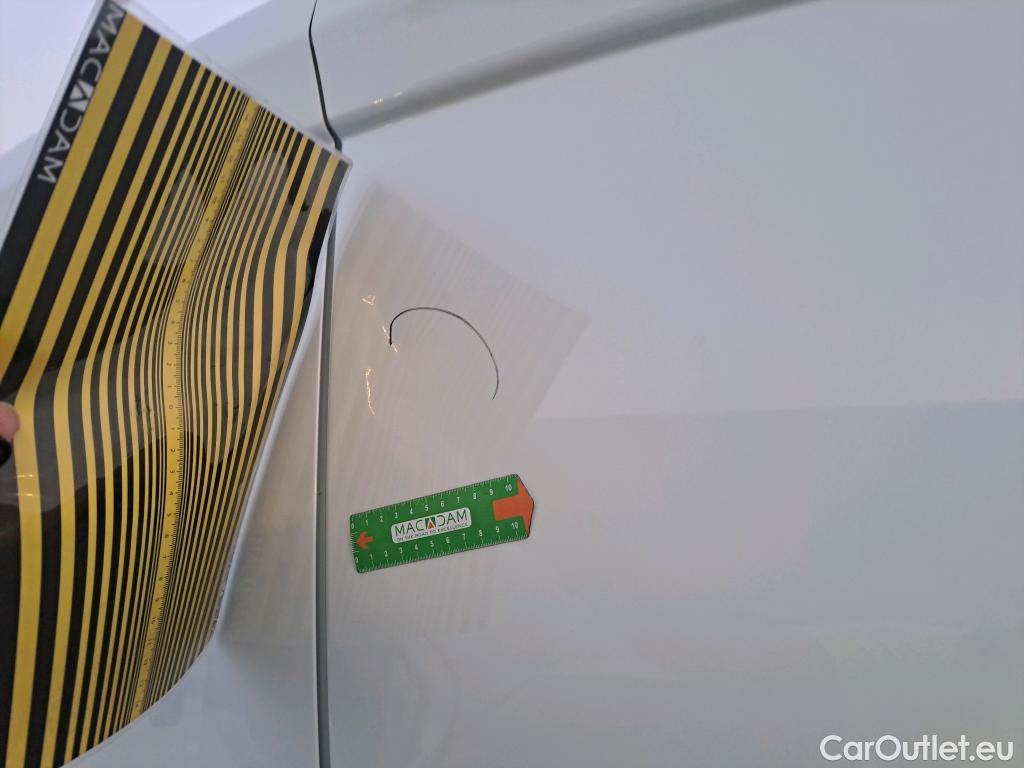  Opel  Combo OPEL  / 2018 / 3P / furgón derivado de turismo Cargo L 1000kg Diesel 1.5 100HP S&S MT E (AC) #9