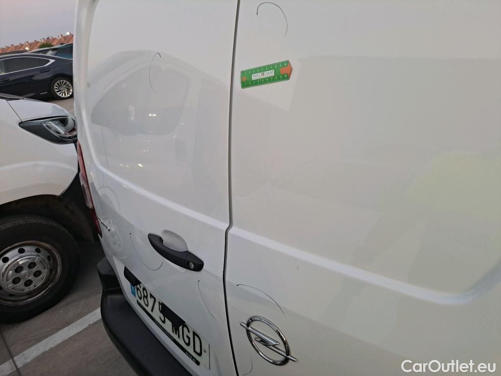  Opel  Combo OPEL  / 2018 / 3P / furgón derivado de turismo Cargo L 1000kg Diesel 1.5 100HP S&S MT E (AC) #8