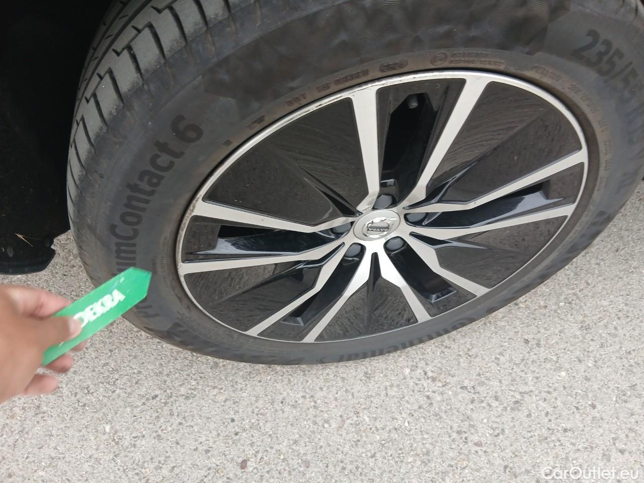  Volvo  XC90  Momentum Plug-In Hybrid AWD 2.0 T8 Twin Engine 390CV AT8 7 Plazas E6dT #29