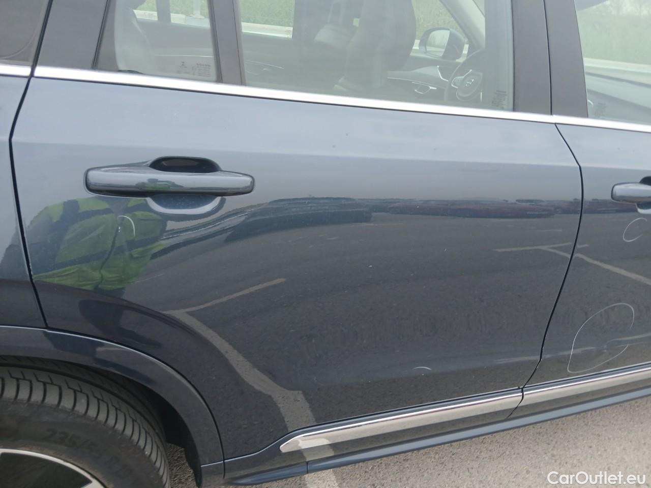  Volvo  XC90  Momentum Plug-In Hybrid AWD 2.0 T8 Twin Engine 390CV AT8 7 Plazas E6dT #30