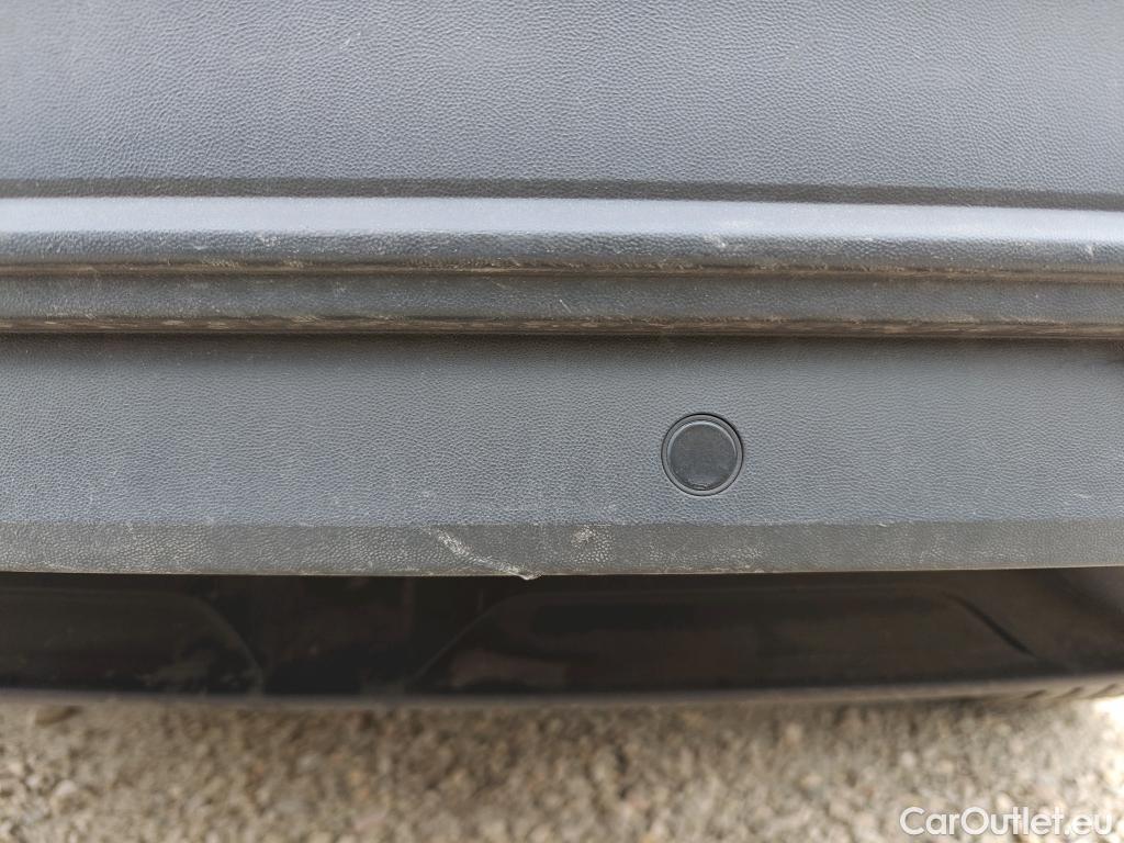  Volkswagen  Tiguan  Life 2.0 TDI 150CV AT7 E6d #11