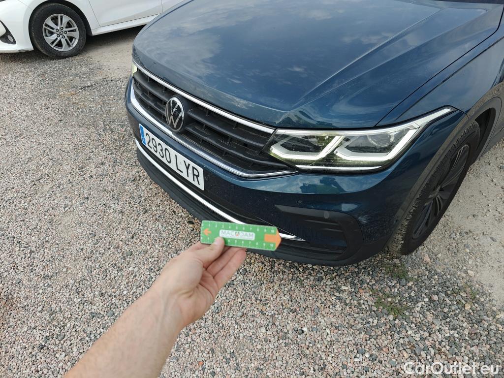  Volkswagen  Tiguan  Life 2.0 TDI 150CV AT7 E6d #14