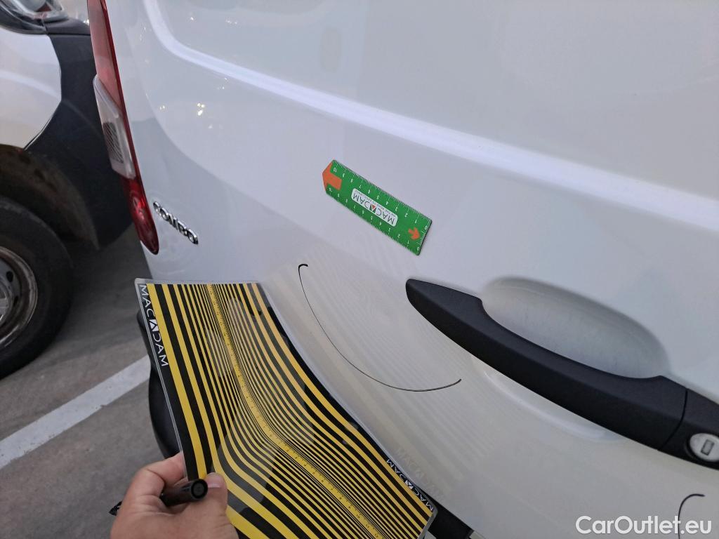  Opel  Combo OPEL  / 2018 / 3P / furgón derivado de turismo Cargo L 1000kg Diesel 1.5 100HP S&S MT E (AC) #7