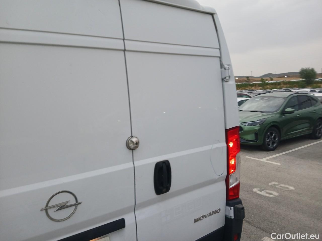  Opel  Movano OPEL  / 2021 / 4P / furgón  Furgón Base L2H2 3.5T 2.2 BlueHDi #36