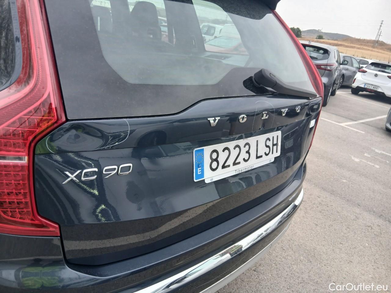  Volvo  XC90  Momentum Plug-In Hybrid AWD 2.0 T8 Twin Engine 390CV AT8 7 Plazas E6dT #21