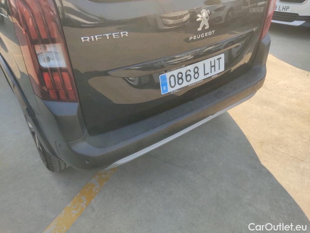  Peugeot  RIFTER PEUGEOT  / 2018 / 5P / monovolumen compacto GT Line Standard BlueHDi 96kW #11