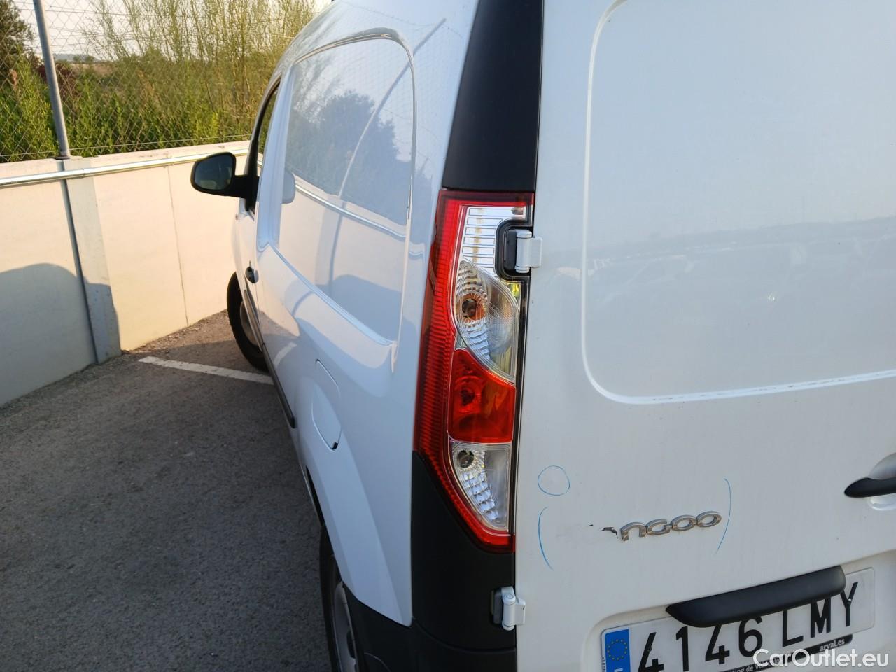  Renault  Kangoo  II Furgón Professional 1.5 dCi 95CV MT6 E6dT #32
