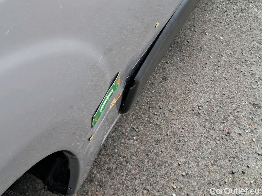  Citroen  Jumper CITROEN  VU 4p Fourgon 35 L3H3 BlueHDi 130 BVM6 Business #4