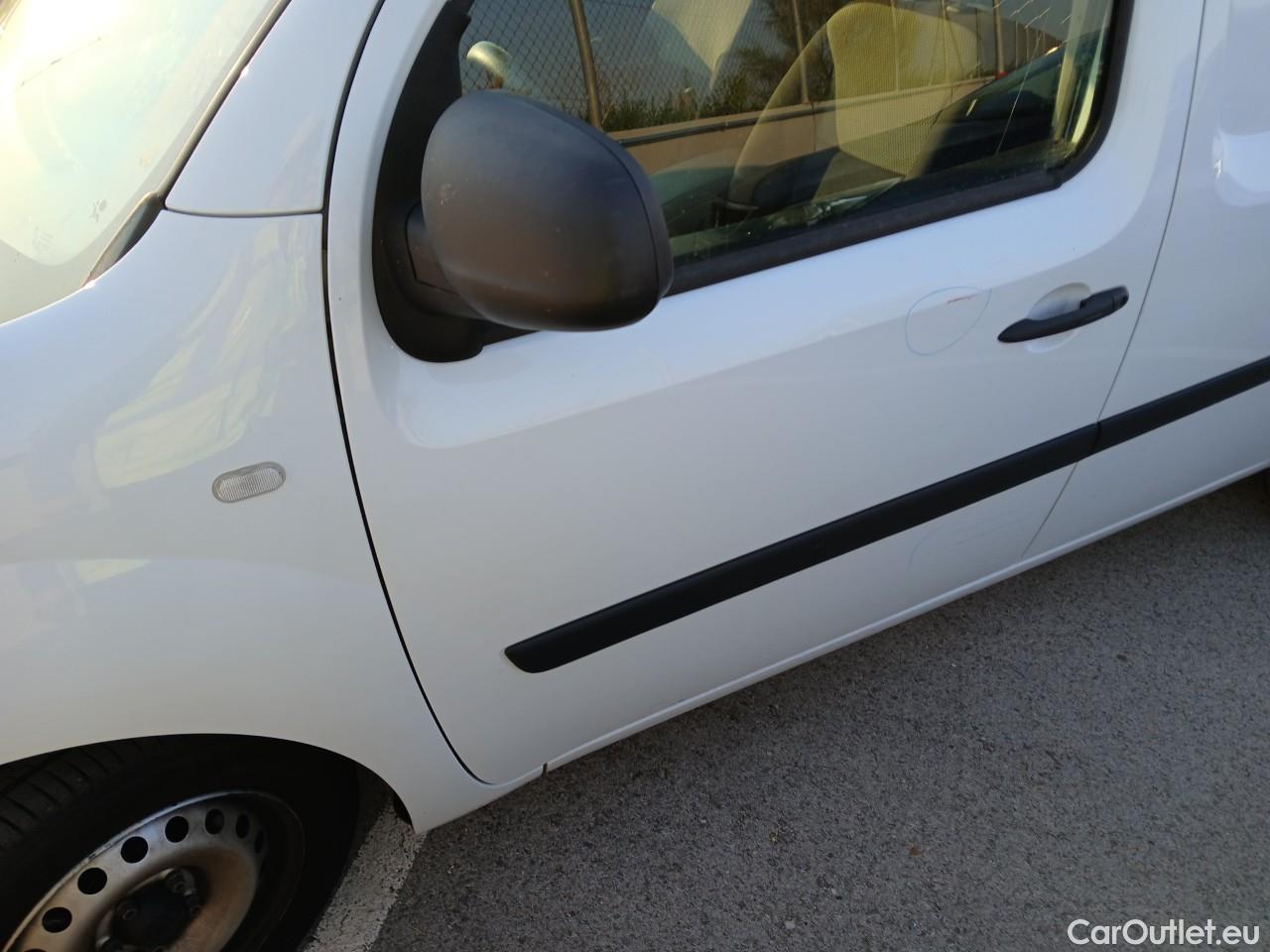  Renault  Kangoo  II Furgón Professional 1.5 dCi 95CV MT6 E6dT #22