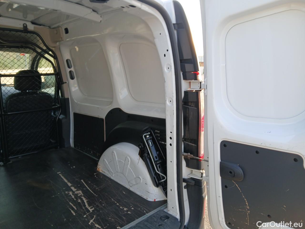  Renault  Kangoo  II Furgón Professional 1.5 dCi 95CV MT6 E6dT #13