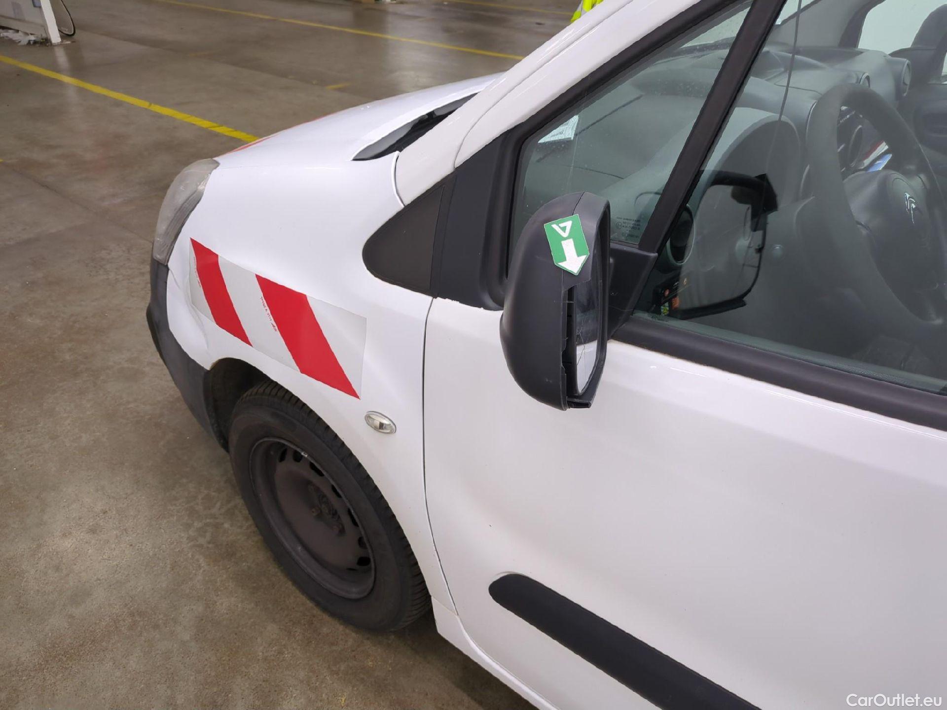  Citroen  Berlingo  Fourgon Confort L1 (Court) 1.6 BlueHDi 100CV BVM5 E6 #25