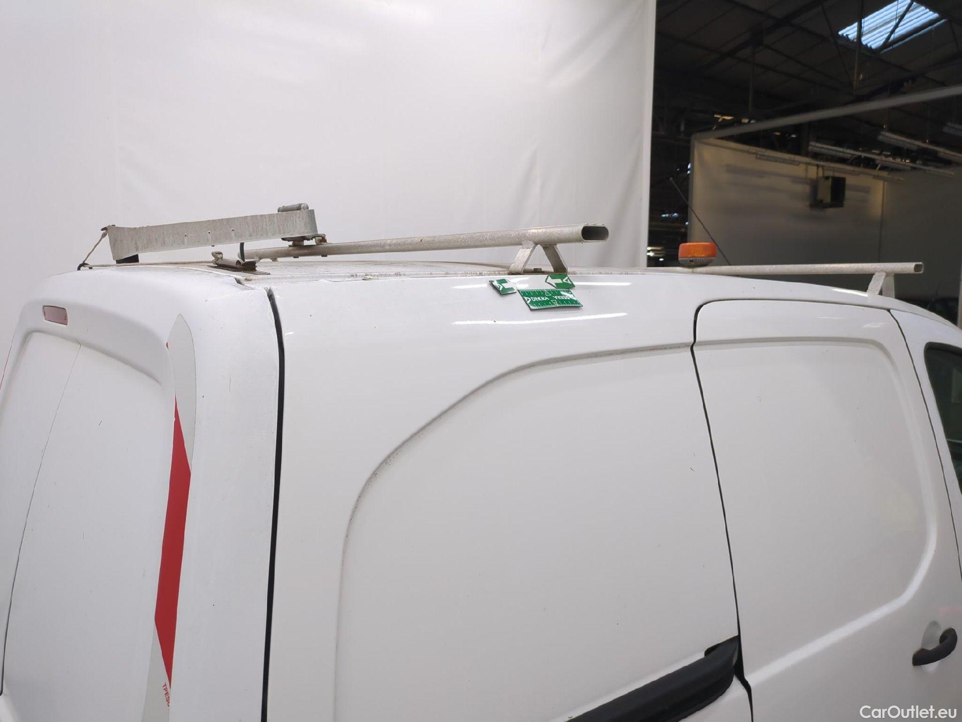  Citroen  Berlingo  Fourgon Confort L1 (Court) 1.6 BlueHDi 100CV BVM5 E6 #12