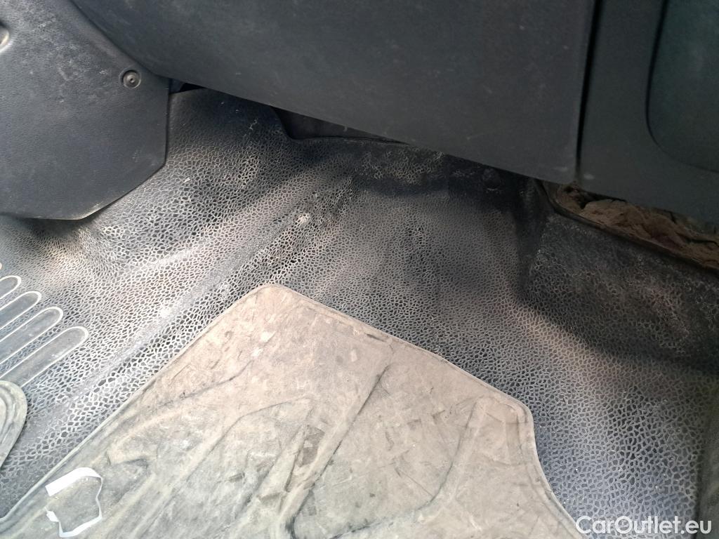  Renault  Master  III Fourgon L2H2 3 5 Grand Confort dCi 130CV BVM6 E6 #62