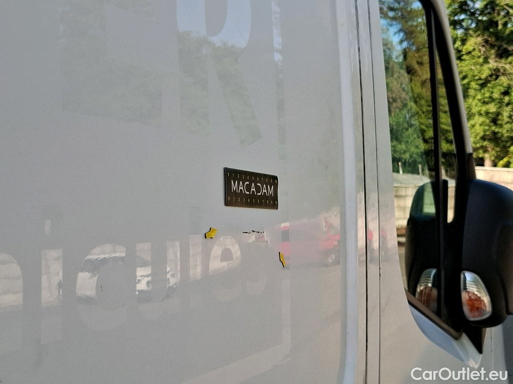  Renault  Master  III Fourgon L2H2 3 5 Grand Confort dCi 130CV BVM6 E6 #19