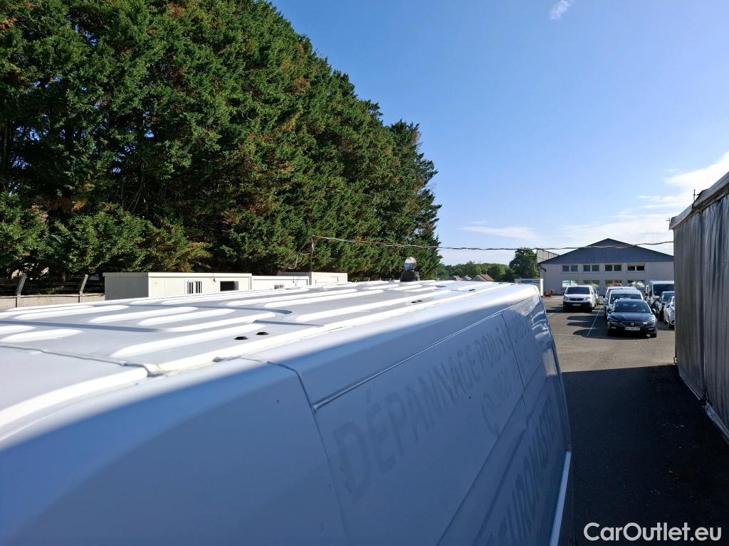  Renault  Master  III Fourgon L2H2 3 5 Grand Confort dCi 130CV BVM6 E6 #112