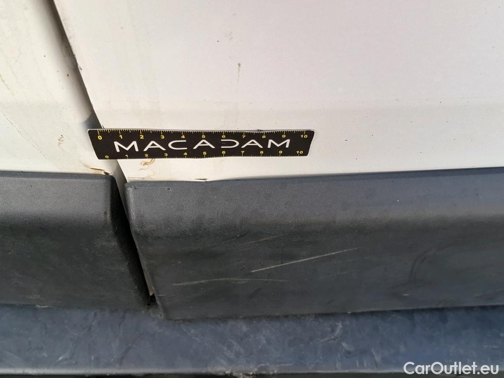  Renault  Master  III Fourgon L2H2 3 5 Grand Confort dCi 130CV BVM6 E6 #59