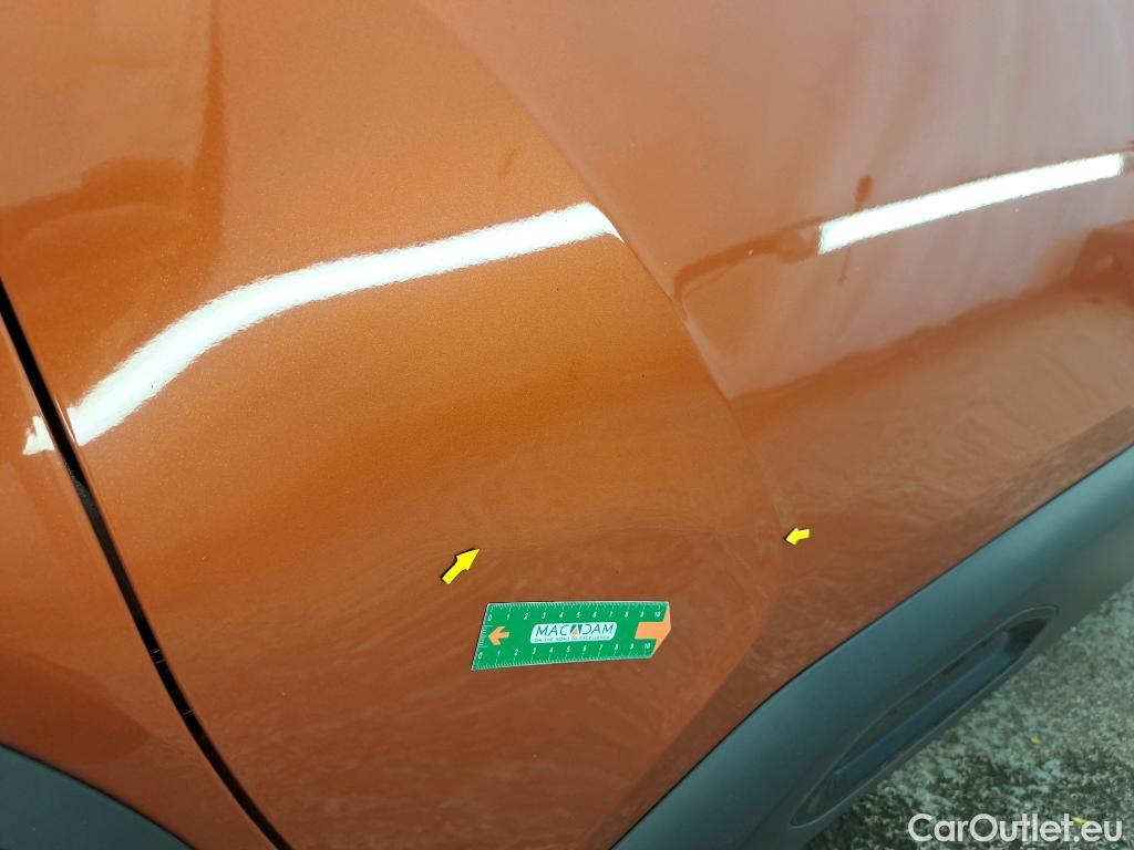 Citroen  C4  Berline Feel Pack 1.5 BlueHDI 130CV BVA8 E6d #1