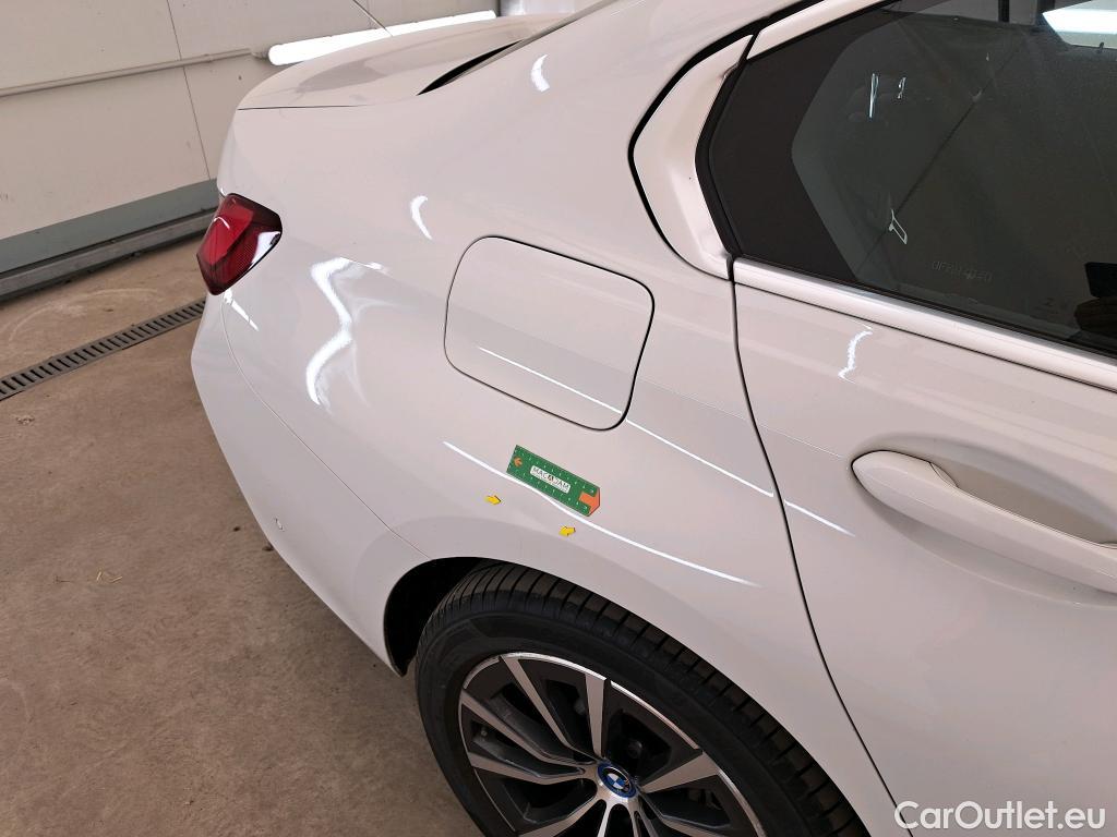  Bmw  Serie 3 BMW Série 3 Berline / 2018 / 4P / Berline 320e 204ch Business Design BVA8 Hybride #1