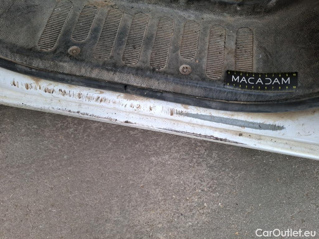  Renault  Master RENAULT  VU 4p Fourgon CA GC F3500 L2H2 dCi 125 #20