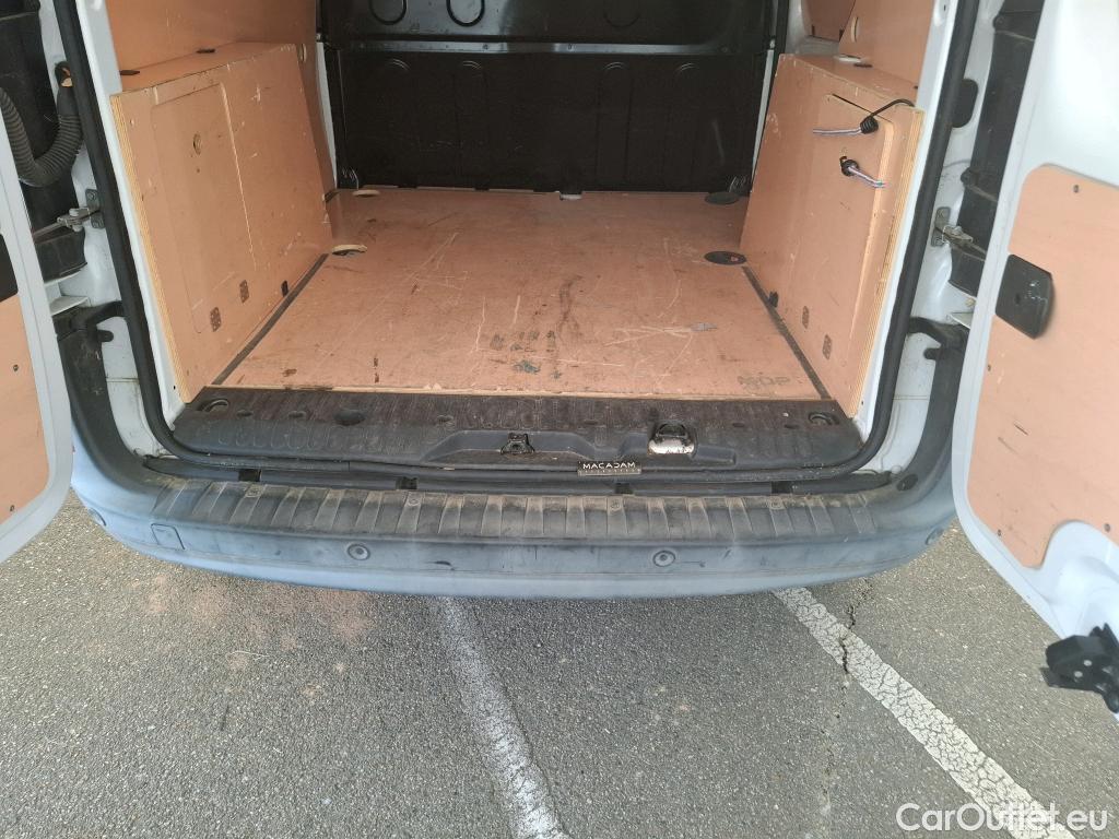 Renault  Kangoo  Express Extra (Série Spéciale) 1.5 dCi 75CV BVM5 E6 #9