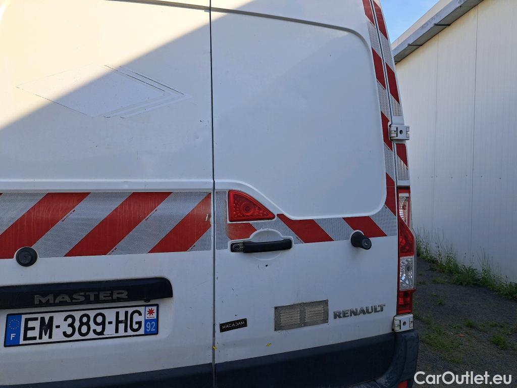  Renault  Master  III Fourgon L2H2 3 5 Grand Confort dCi 130CV BVM6 E6 #11