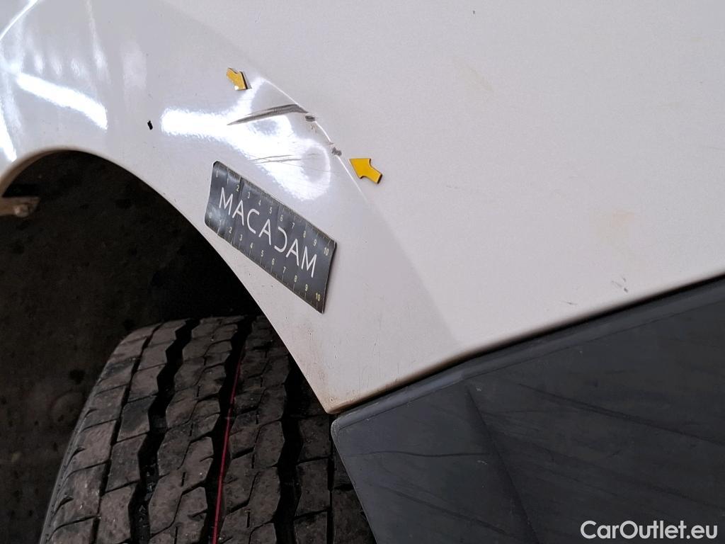  Renault  Master RENAULT  VU 4p Fourgon CA GC F3500 L2H2 dCi 125 #16