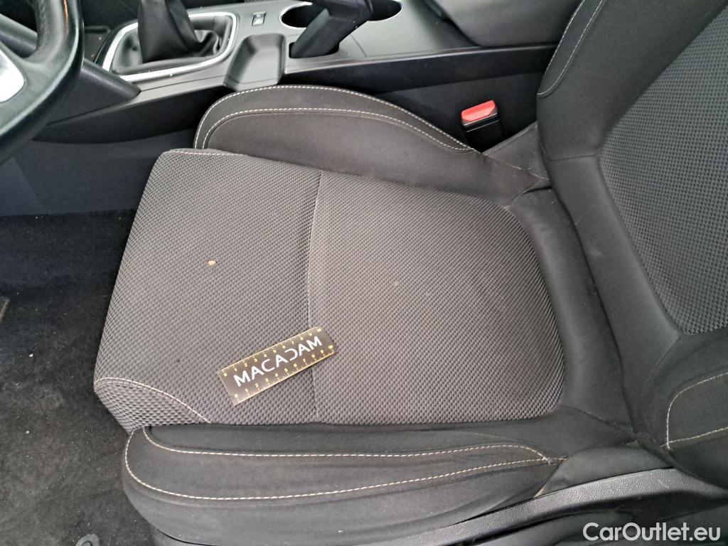  Renault  Megane  IV Berline 5pt. Société Air Nav 1.5 dCi 90CV BVM6 E6 #1