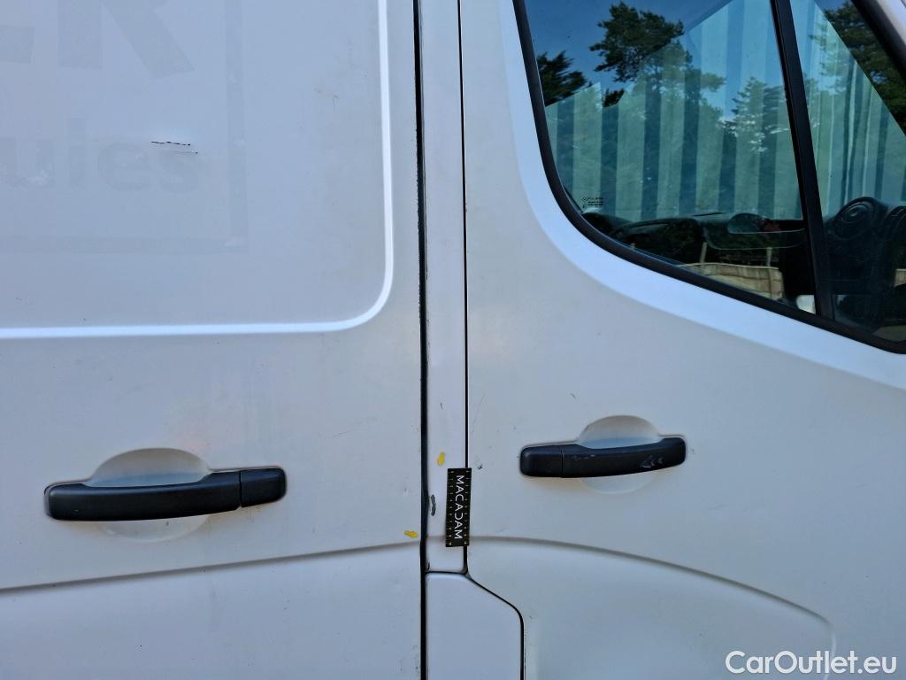  Renault  Master  III Fourgon L2H2 3 5 Grand Confort dCi 130CV BVM6 E6 #48