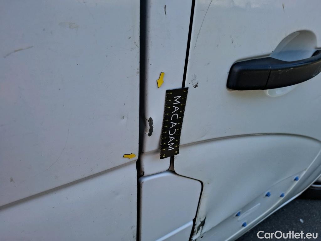  Renault  Master  III Fourgon L2H2 3 5 Grand Confort dCi 130CV BVM6 E6 #49