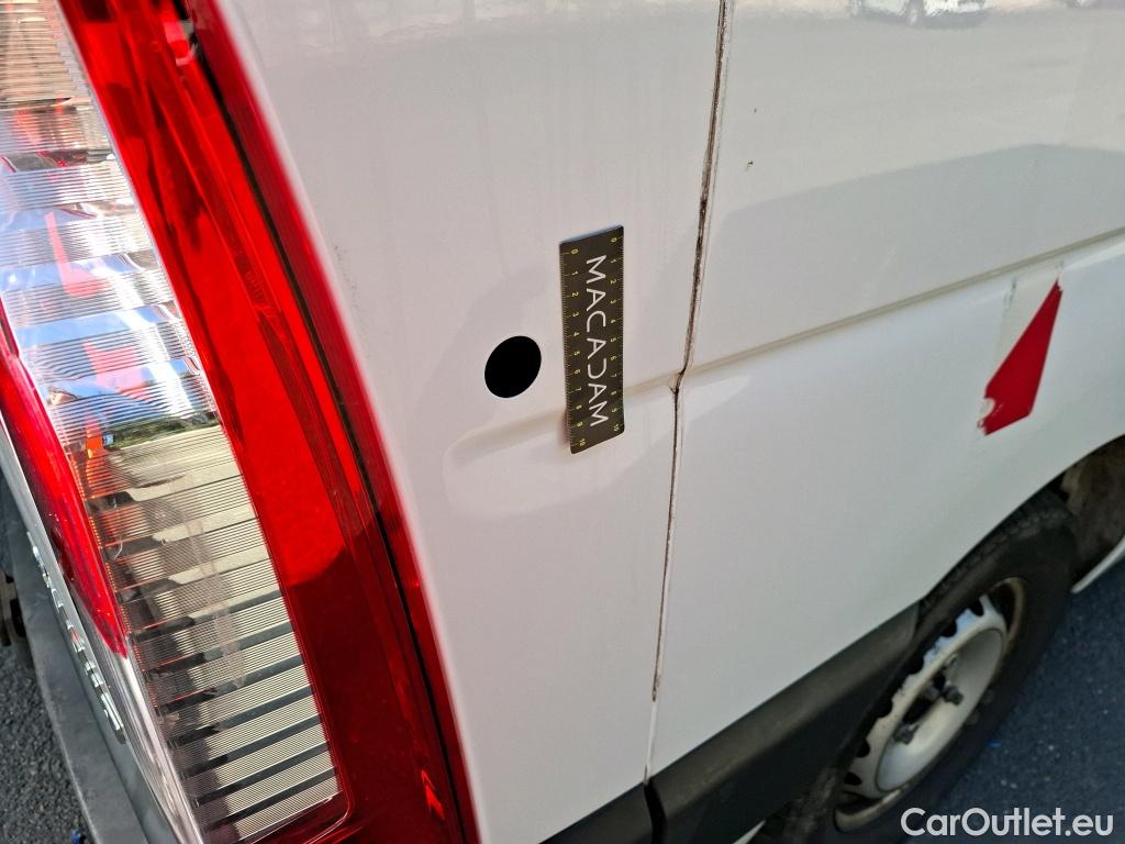  Renault  Master  III Fourgon L2H2 3 5 Grand Confort dCi 130CV BVM6 E6 #72