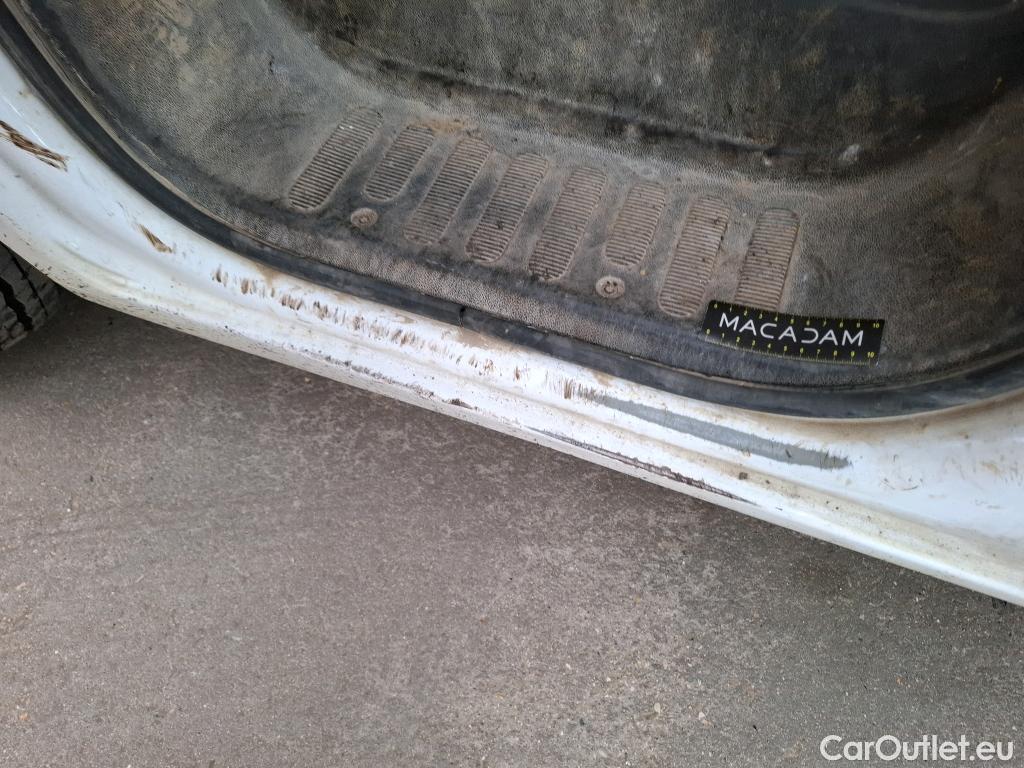  Renault  Master RENAULT  VU 4p Fourgon CA GC F3500 L2H2 dCi 125 #19