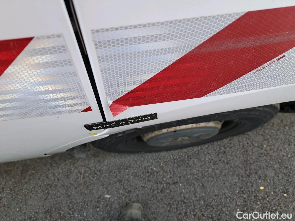  Renault  Master RENAULT  DC VU 4p Châssis double cabine DC GCf Propu R3500 L3 dCi 130 E6 #18