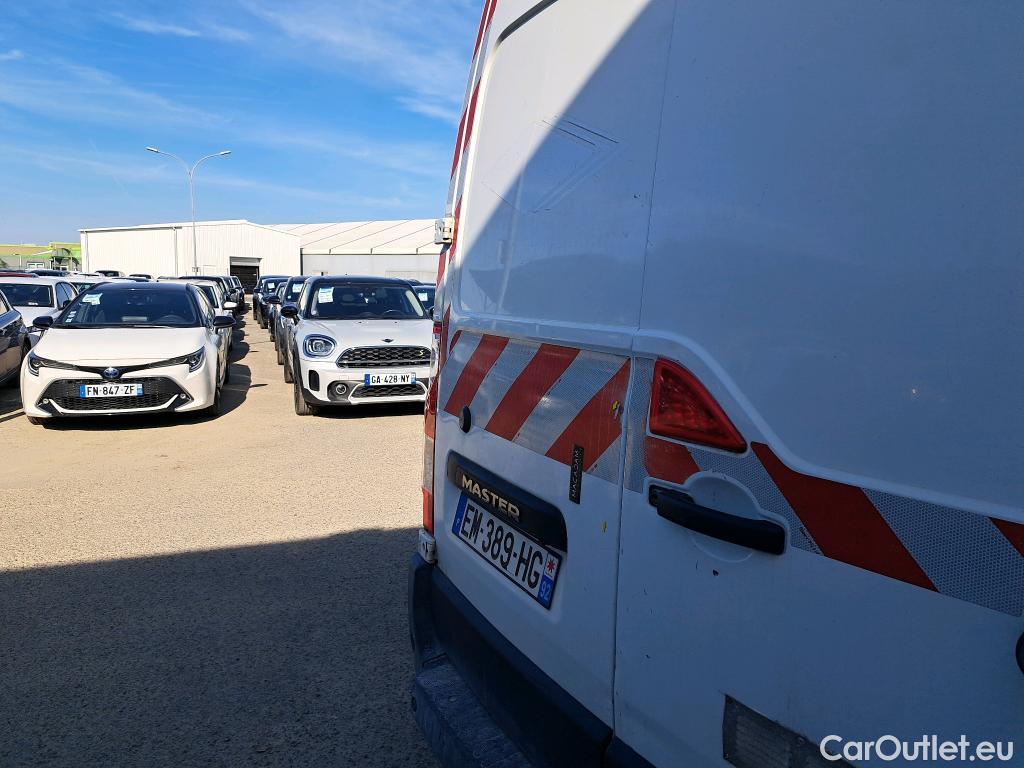  Renault  Master  III Fourgon L2H2 3 5 Grand Confort dCi 130CV BVM6 E6 #15