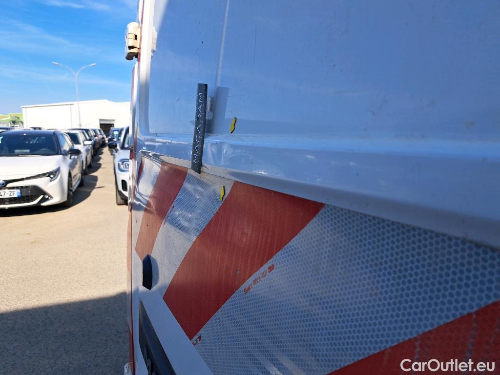  Renault  Master  III Fourgon L2H2 3 5 Grand Confort dCi 130CV BVM6 E6 #17