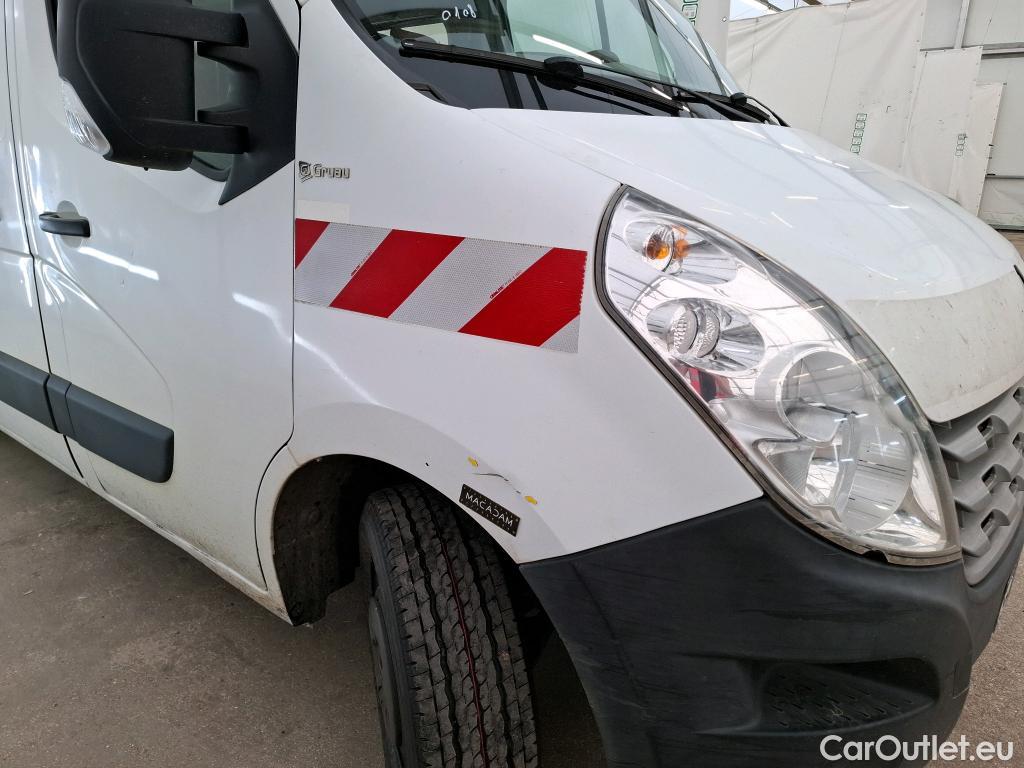  Renault  Master RENAULT  VU 4p Fourgon CA GC F3500 L2H2 dCi 125 #15