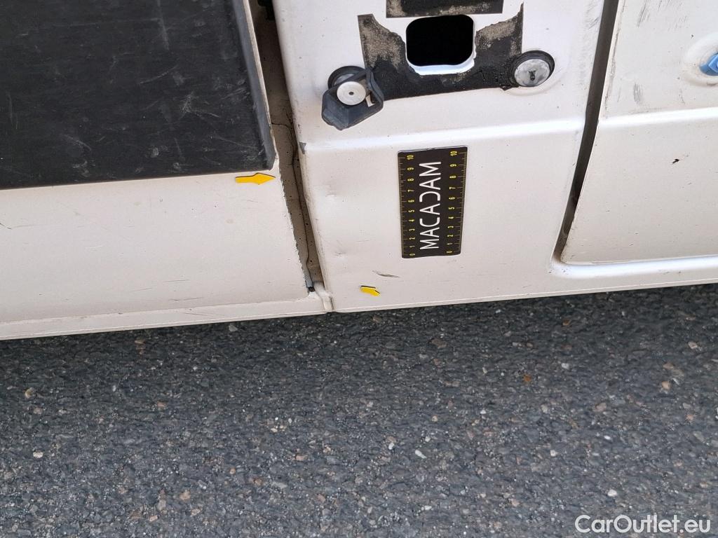  Renault  Master  III Fourgon L2H2 3 5 Grand Confort dCi 130CV BVM6 E6 #40