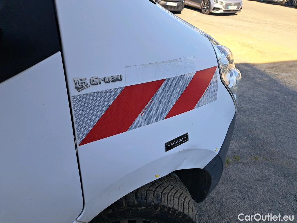  Renault  Master  III Fourgon L2H2 3 5 Grand Confort dCi 130CV BVM6 E6 #1