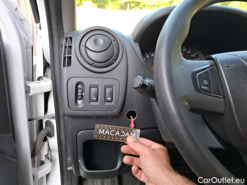 Renault  Master  III Fourgon L2H2 3 5 Grand Confort dCi 130CV BVM6 E6 #110