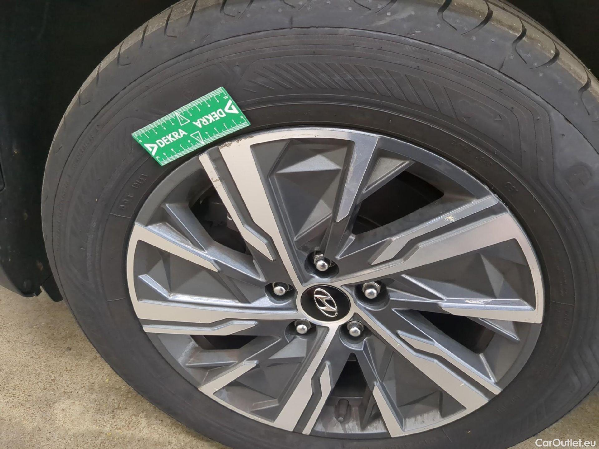  Hyundai  Tucson  Business Hybrid 2WD 1.6 T-GDI 230CV BVA6 E6d #26