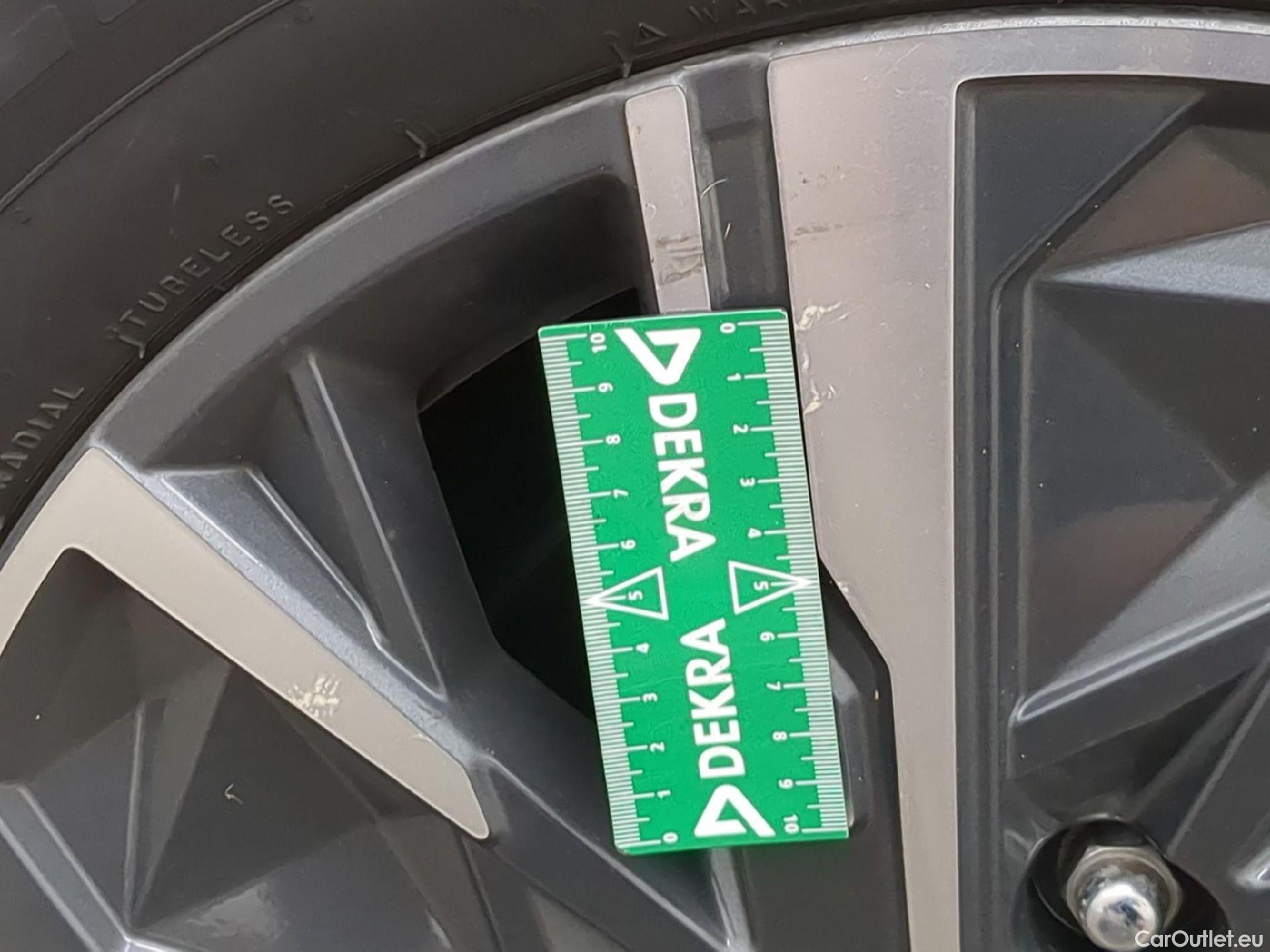  Hyundai  Tucson  Business Hybrid 2WD 1.6 T-GDI 230CV BVA6 E6d #28