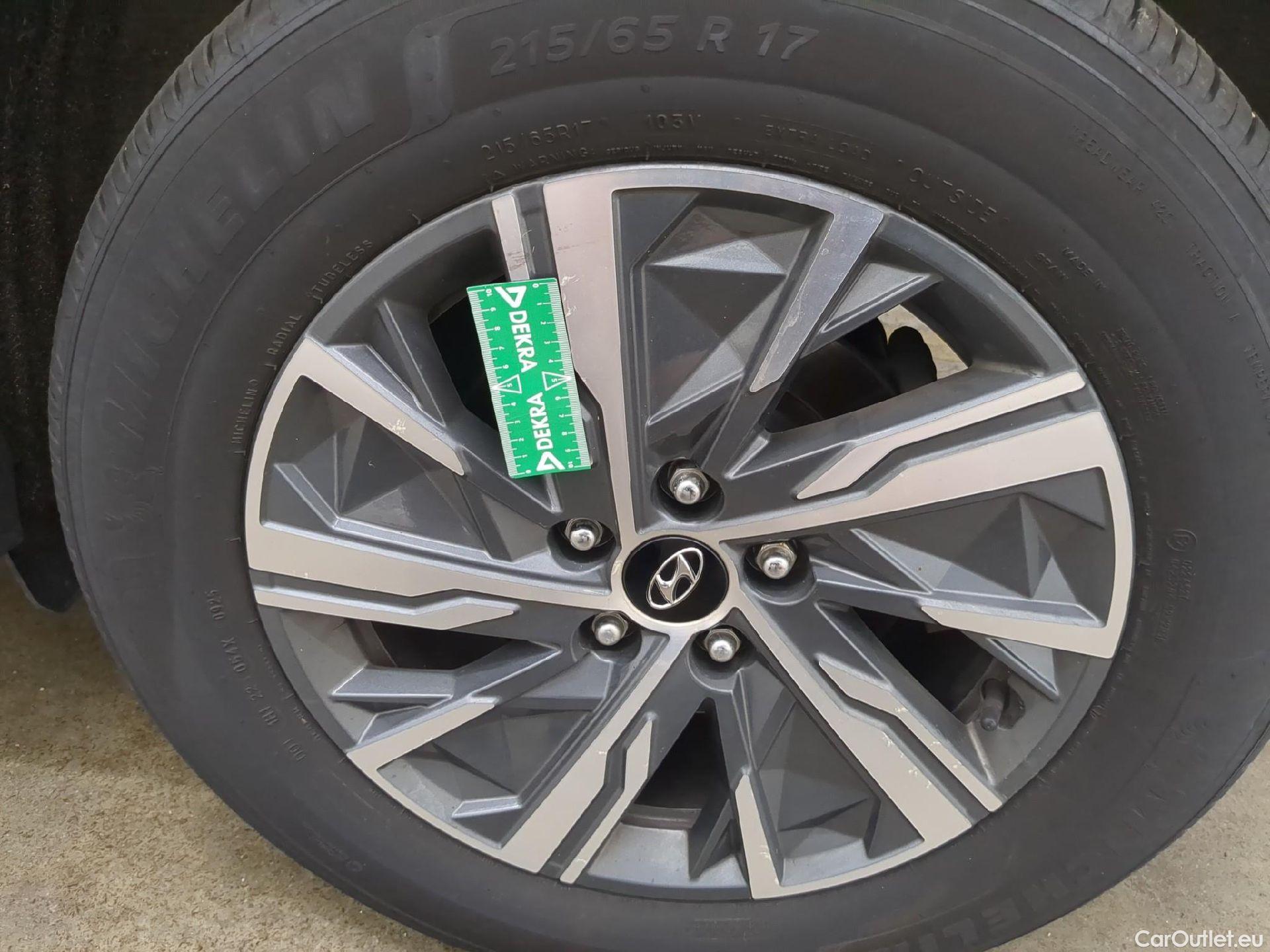 Hyundai  Tucson  Business Hybrid 2WD 1.6 T-GDI 230CV BVA6 E6d #27