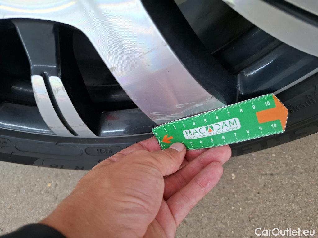  Renault  Captur  Business 0.9 TCe 90CV BVM5 E6 #35