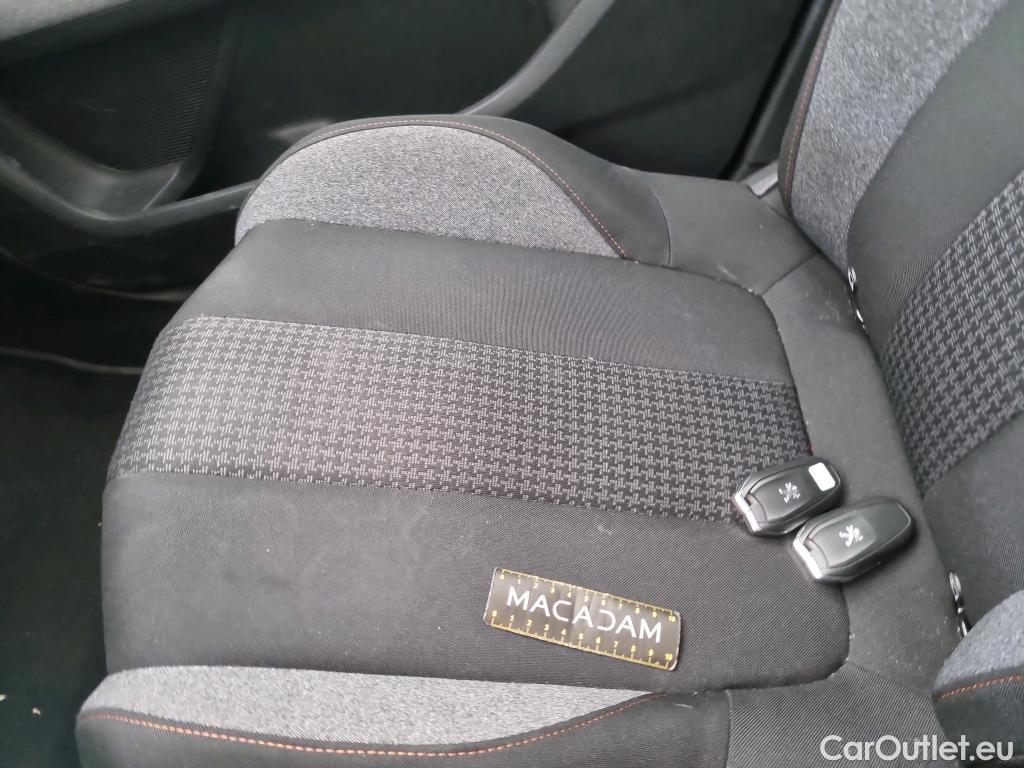  Peugeot  3008  Active Pack 1.5 HDi 130CV BVA8 E6d #5