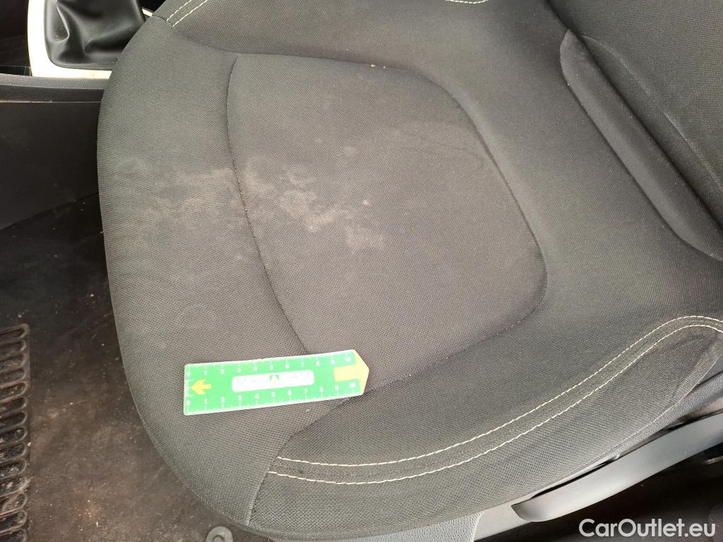  Renault  Captur  Business 0.9 TCe 90CV BVM5 E6 #57