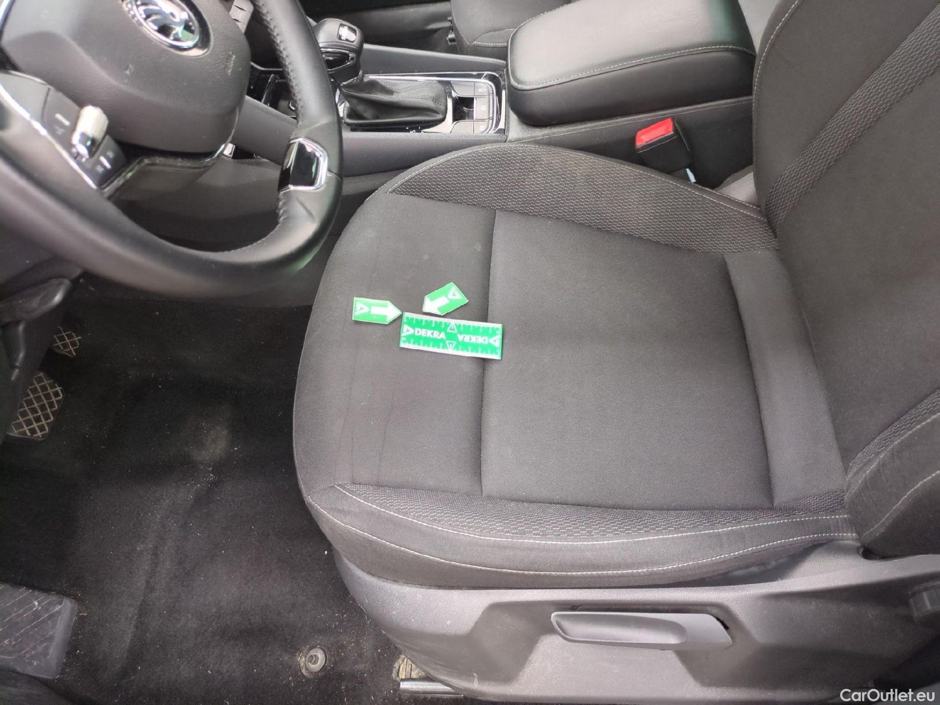  Skoda  Karoq SKODA  / 2022 / 5P / SUV 1.5 TSI 150ch ACT DSG7 Ambition #11